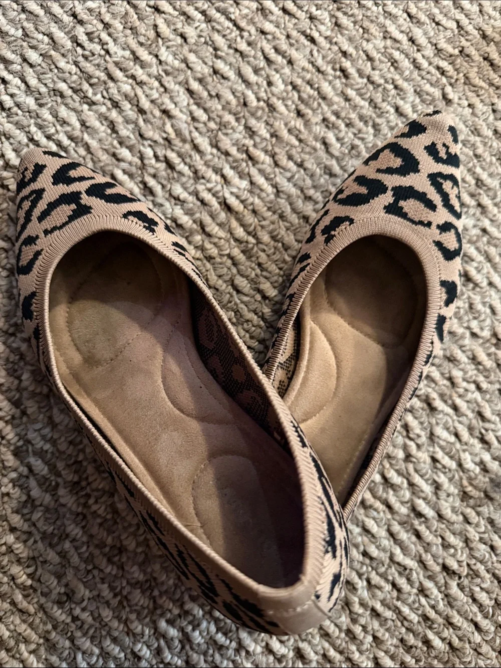 Old Navy Leopard Pointed-Toe Flats - Picture 3 of 15